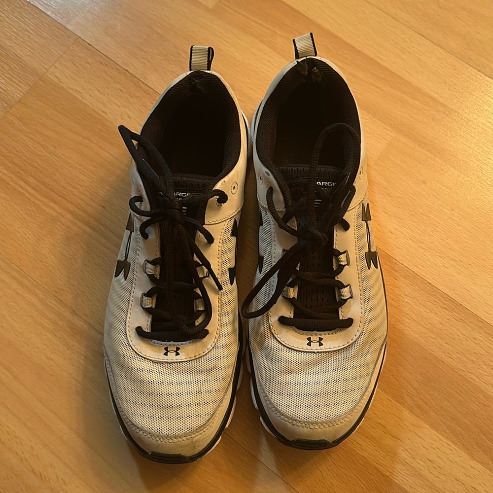 Under Armor Tennis Shoes